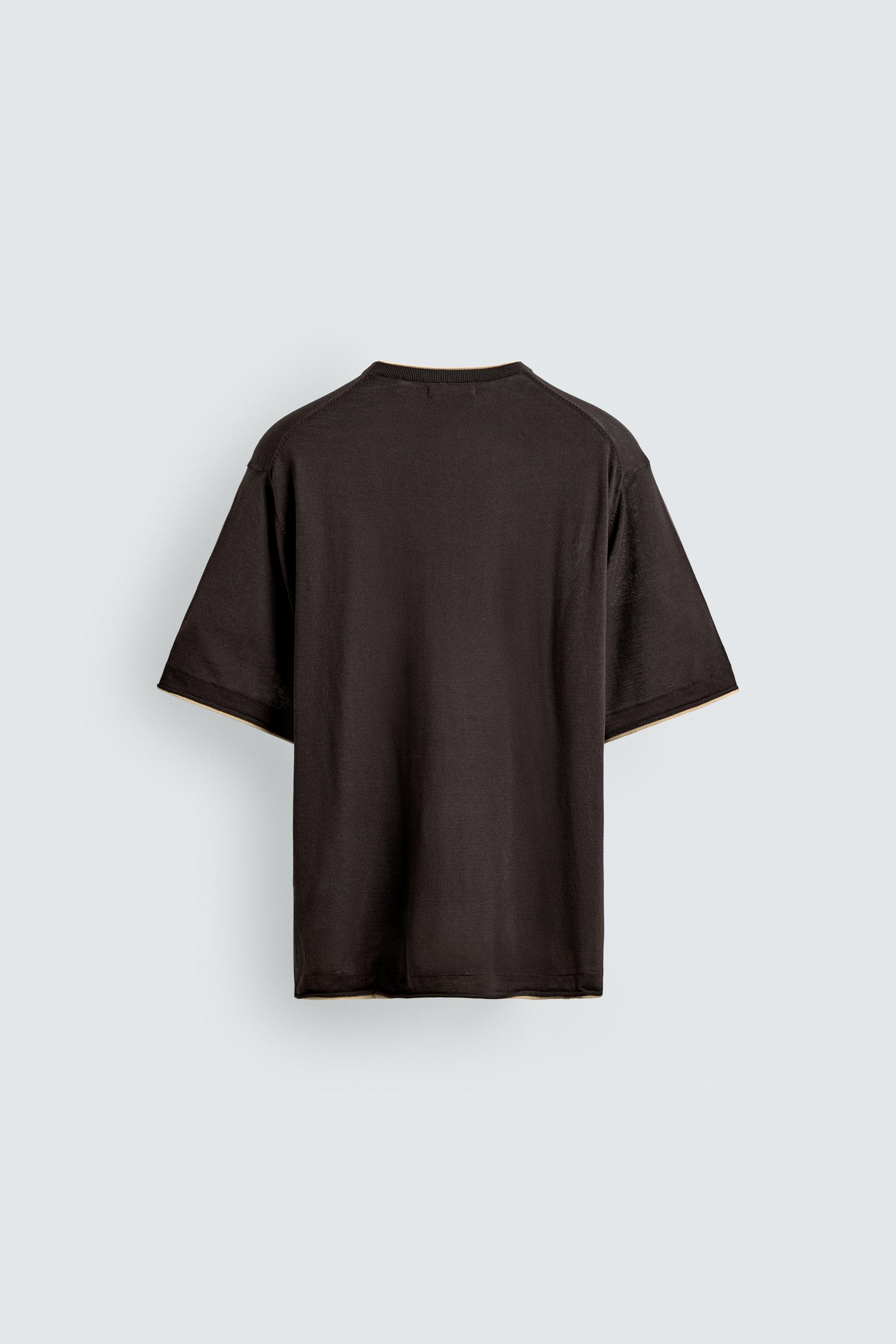 T-SHIRT EN MAILLE FINITIONS CONTRASTÉES